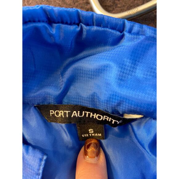 Chicago Cubs -Wrigley Field puffer jacket - Picture 6 of 8